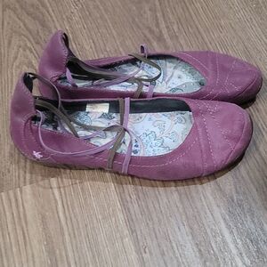 Cushe molaki size 8